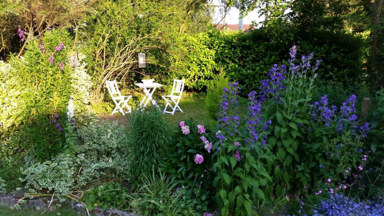 Le Venay Bed & Breakfast Frontenaud ภายนอก รูปภาพ