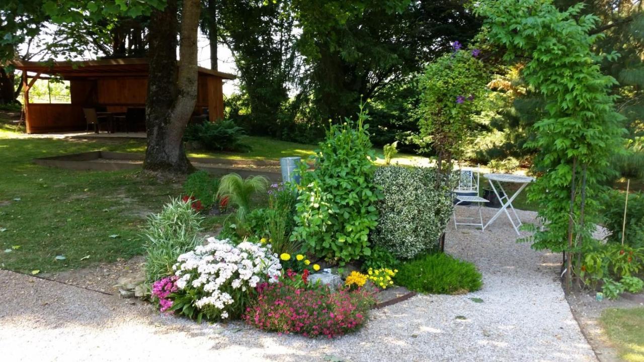 Le Venay Bed & Breakfast Frontenaud ภายนอก รูปภาพ